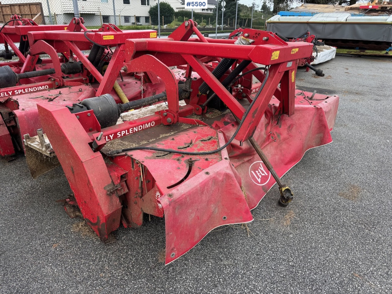 2011 Lely Spendimo 320 FC - Машина за сено и фураж: снимка 1 2011 Lely Spendimo 320 FC - Машина за сено и фураж: снимка 1
