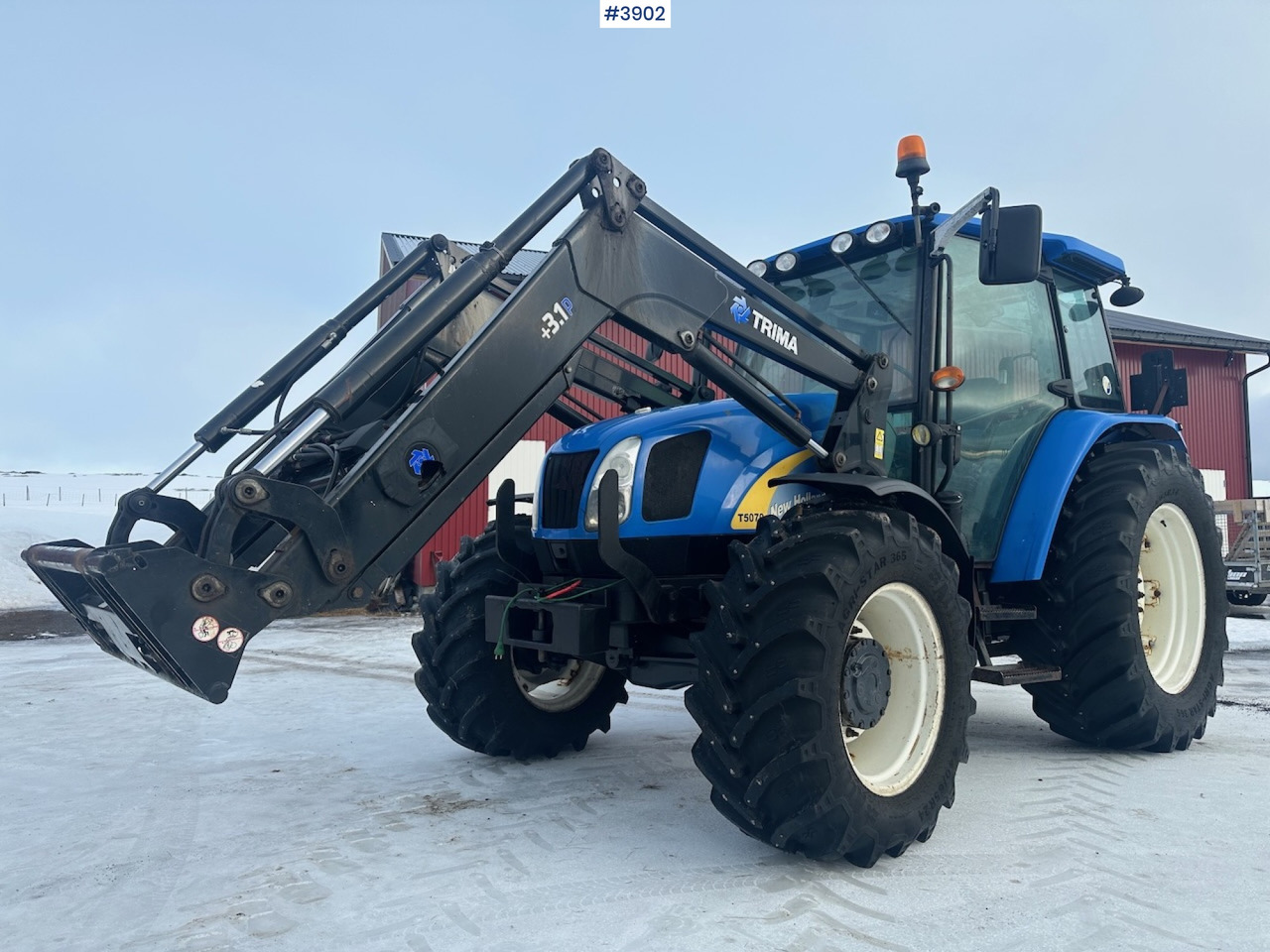 2011 New Holland T5070 4x4 m/ frontlaster - Трактор: снимка 3 2011 New Holland T5070 4x4 m/ frontlaster - Трактор: снимка 3