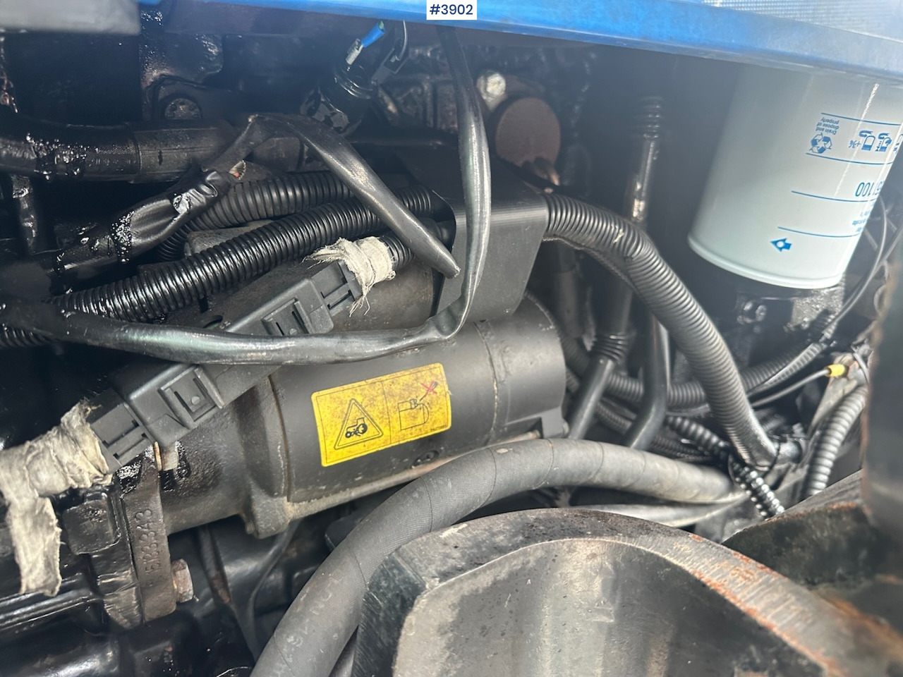 Трактор 2011 New Holland T5070 4x4 m/ frontlaster: снимка 20