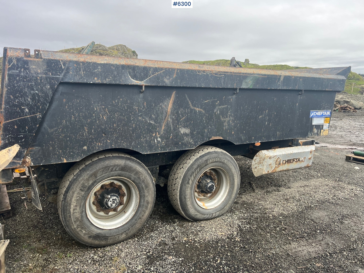 2012 Chieftain 20 ton 2 axle dump trailer - Селскостопанско ремарке самосвал: снимка 4 2012 Chieftain 20 ton 2 axle dump trailer - Селскостопанско ремарке самосвал: снимка 4