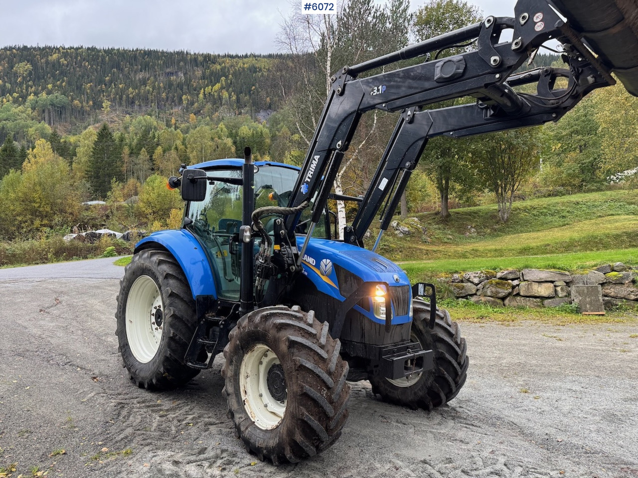 2013 New Holland T5.115 w/ front loader. - Трактор: снимка 3 2013 New Holland T5.115 w/ front loader. - Трактор: снимка 3