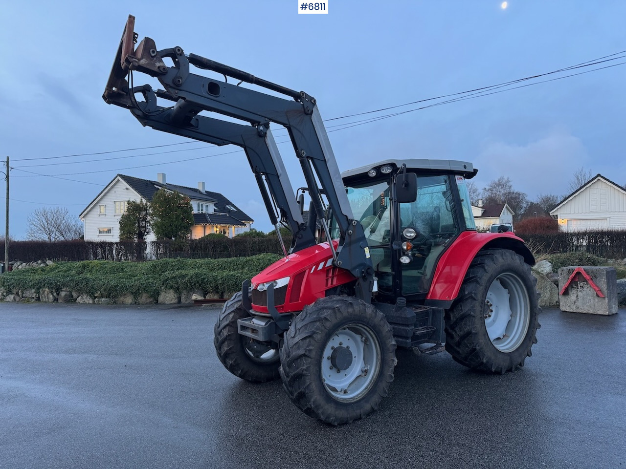 2014 Massey Ferguson 5610 Dyna-4 w/ front loader. Few hours! - Трактор: снимка 3 2014 Massey Ferguson 5610 Dyna-4 w/ front loader. Few hours! - Трактор: снимка 3