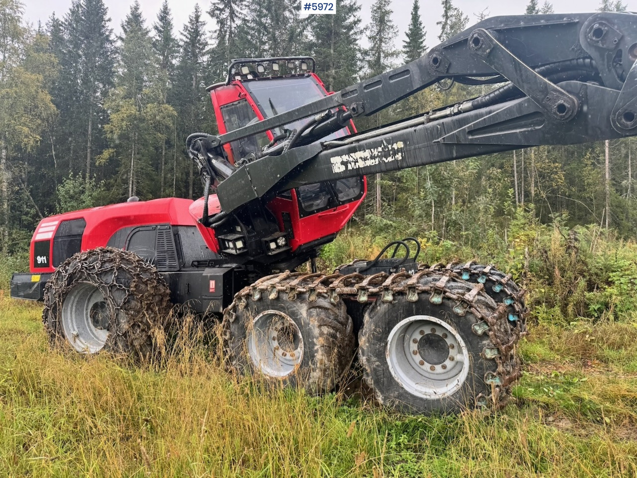 2015 Komatsu 911-6 Harvester with newer head. - Харвестер: снимка 1 2015 Komatsu 911-6 Harvester with newer head. - Харвестер: снимка 1