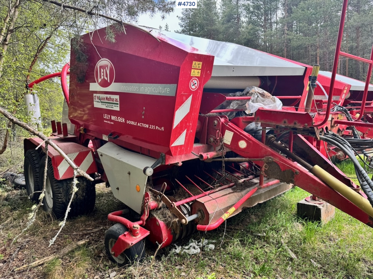 2015 Lely Welger Double Action 235 Profi - Машина за сено и фураж: снимка 1 2015 Lely Welger Double Action 235 Profi - Машина за сено и фураж: снимка 1