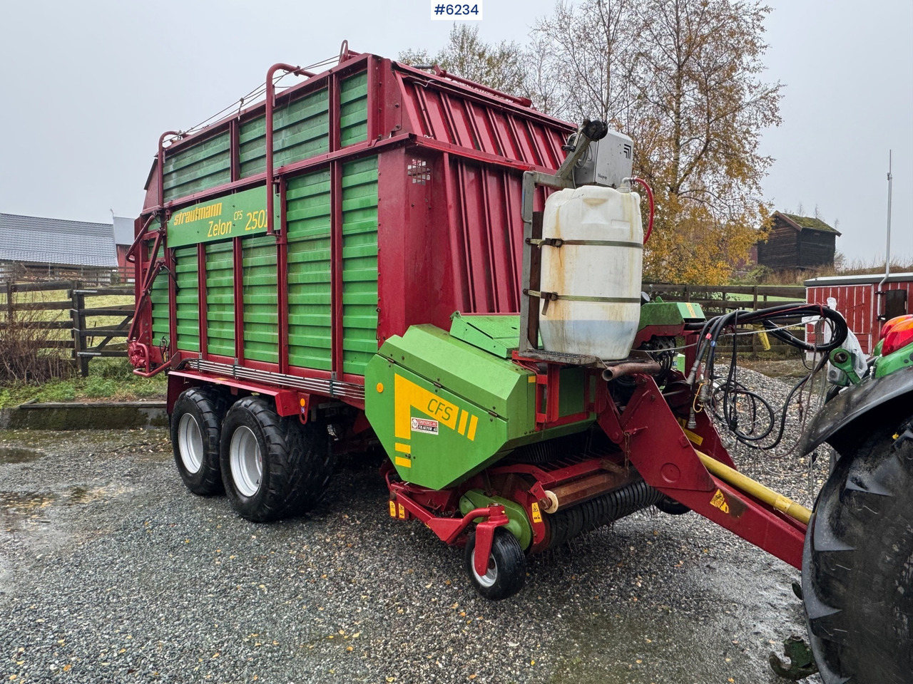 2015 Strutmann Zelon CFS 2501 loader wagon - Машина за сено и фураж: снимка 5 2015 Strutmann Zelon CFS 2501 loader wagon - Машина за сено и фураж: снимка 5