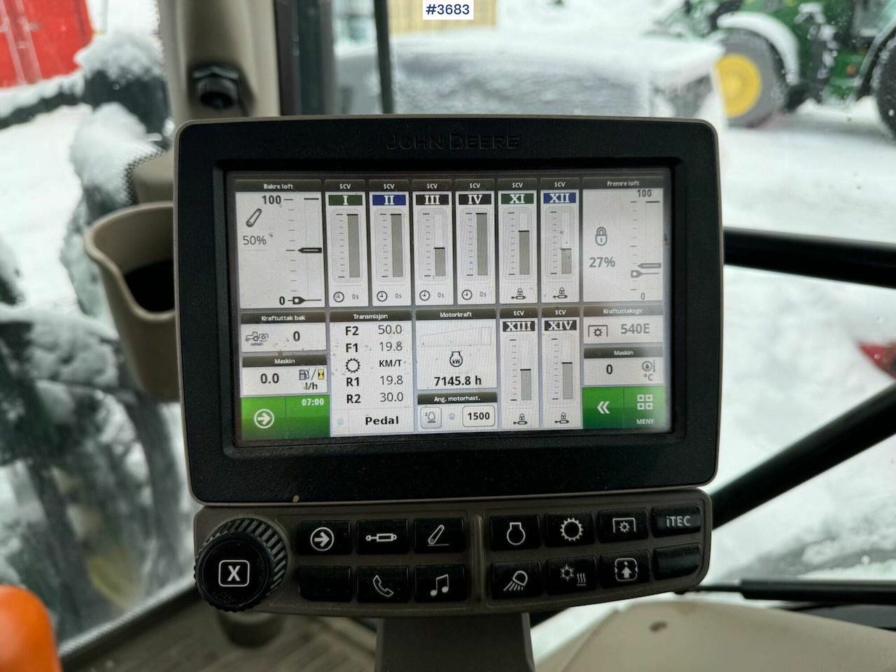 Трактор 2016 John Deere 6175R 4x4 w/ front loader: снимка 29