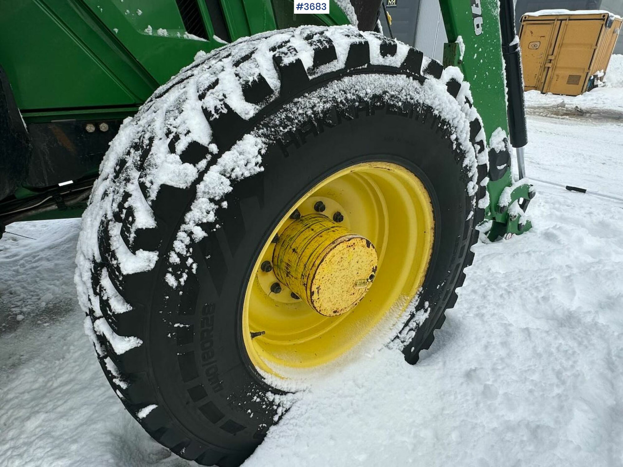 Трактор 2016 John Deere 6175R 4x4 w/ front loader: снимка 13