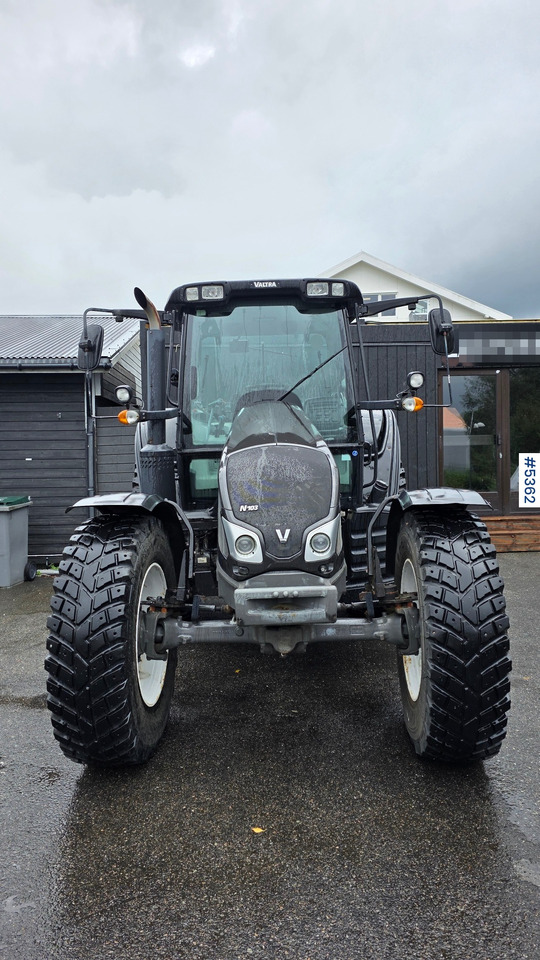 2016 Valtra N103 - Трактор: снимка 2 2016 Valtra N103 - Трактор: снимка 2