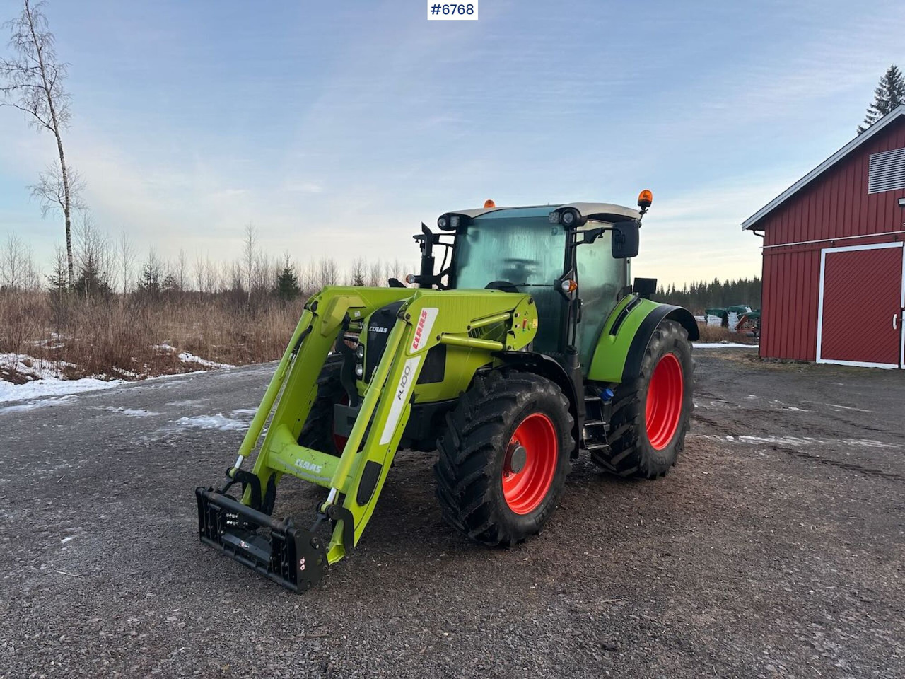 2017 Claas Arion 440 4x4 tractor w/ front loader, GPS setup and good tires. Low hours! - Трактор: снимка 1 2017 Claas Arion 440 4x4 tractor w/ front loader, GPS setup and good tires. Low hours! - Трактор: снимка 1