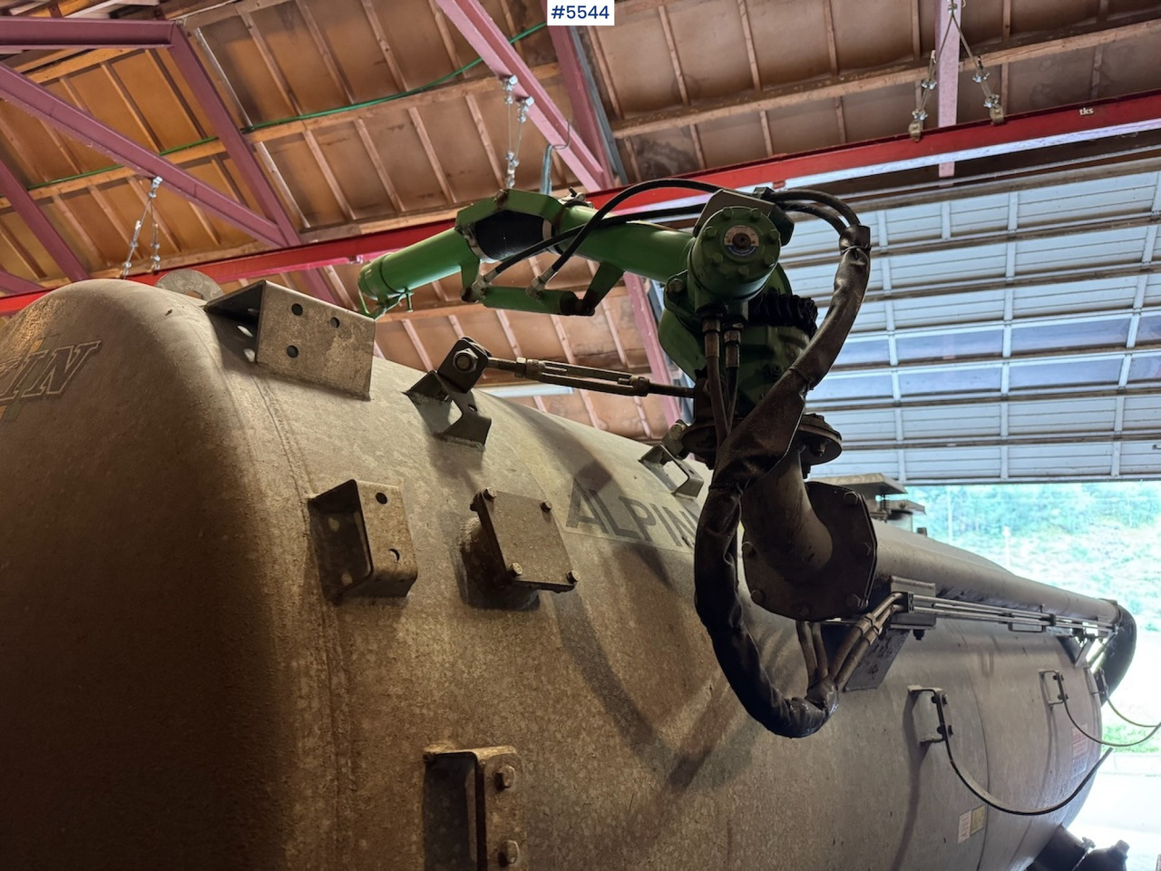 Цистерна за течен тор 2017 Joskin 7000 S: снимка 7