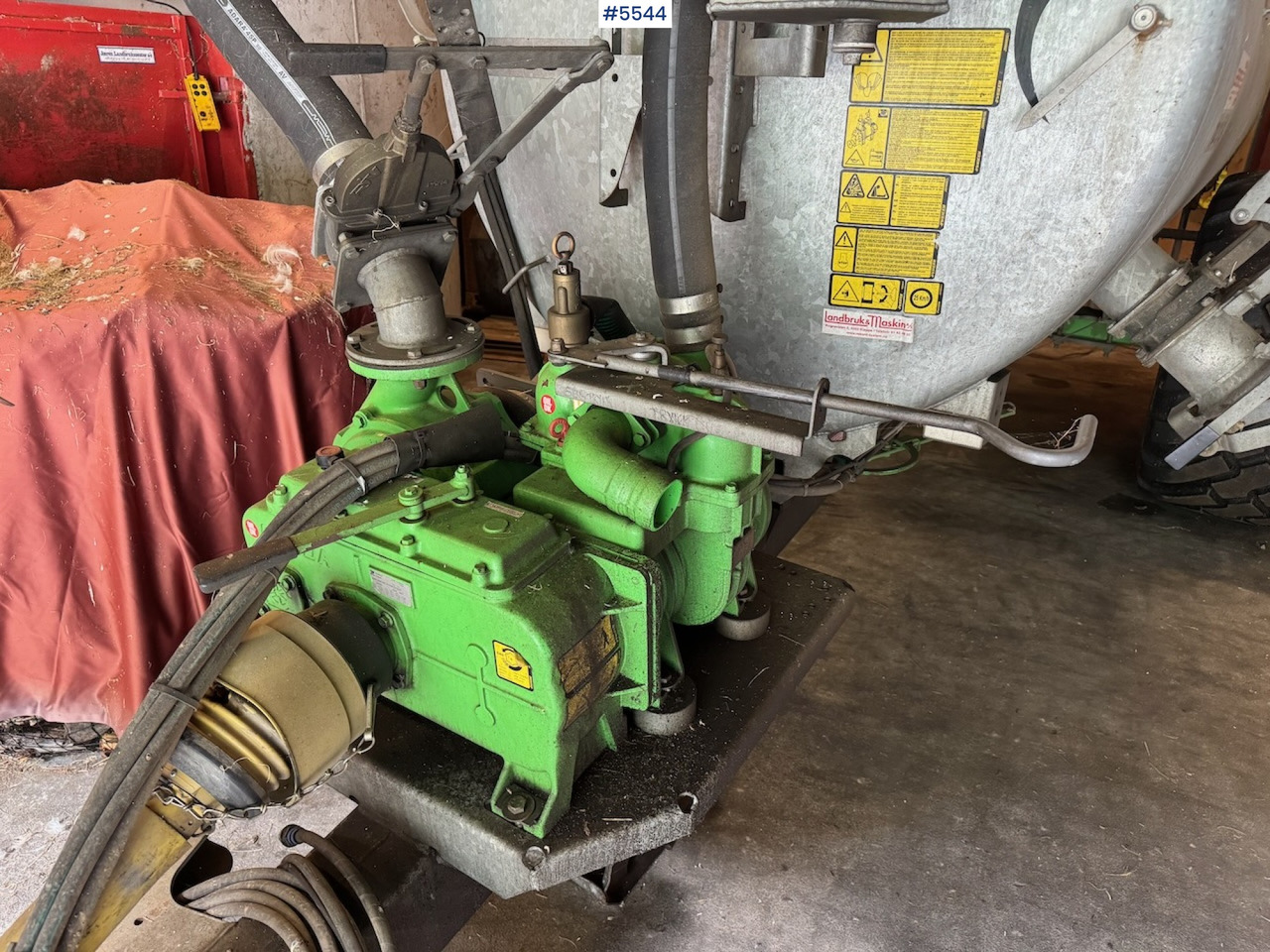 Цистерна за течен тор 2017 Joskin 7000 S: снимка 14