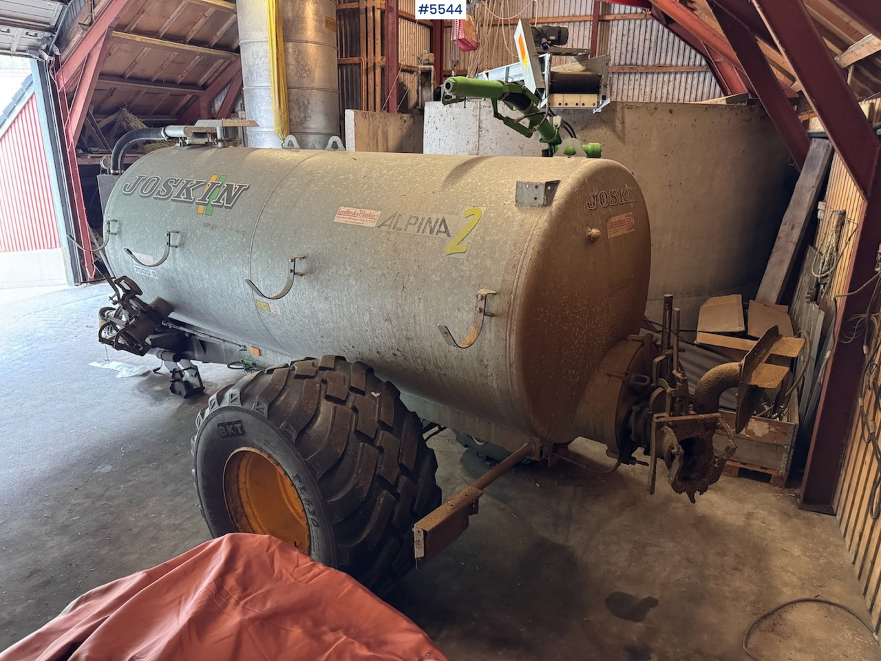 Цистерна за течен тор 2017 Joskin 7000 S: снимка 9