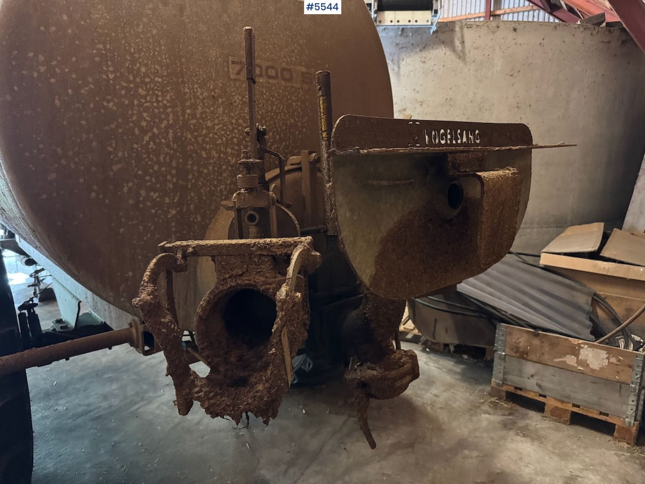 Цистерна за течен тор 2017 Joskin 7000 S: снимка 10