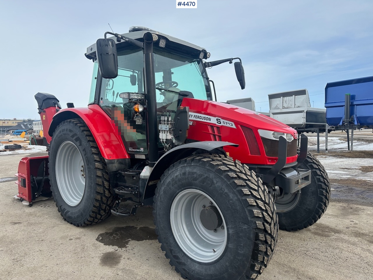 2018 Massey Ferguson MF5713 S w/ 2020 Dalen snow blower - Трактор: снимка 3 2018 Massey Ferguson MF5713 S w/ 2020 Dalen snow blower - Трактор: снимка 3
