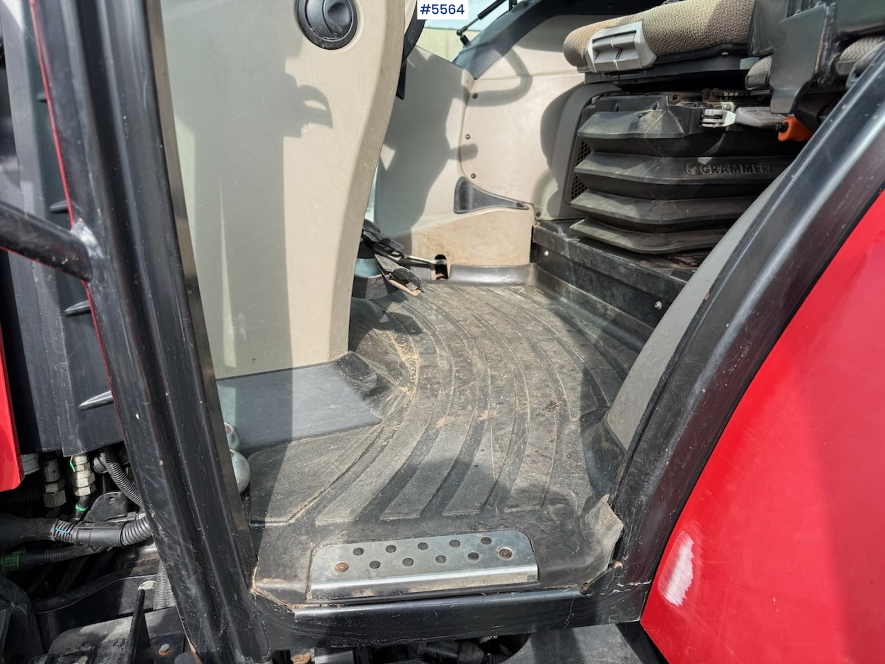 Трактор 2019 Case IH Luxxum 120 m/ frontlaster.: снимка 20 Трактор 2019 Case IH Luxxum 120 m/ frontlaster.: снимка 20
