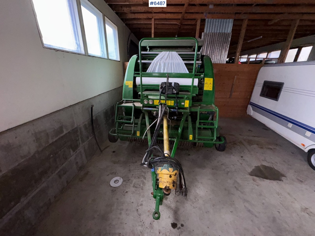 2021 McHale F5600 Plus w/ Camless Pick-Up and 710 Tires. - Машина за сено и фураж: снимка 2 2021 McHale F5600 Plus w/ Camless Pick-Up and 710 Tires. - Машина за сено и фураж: снимка 2