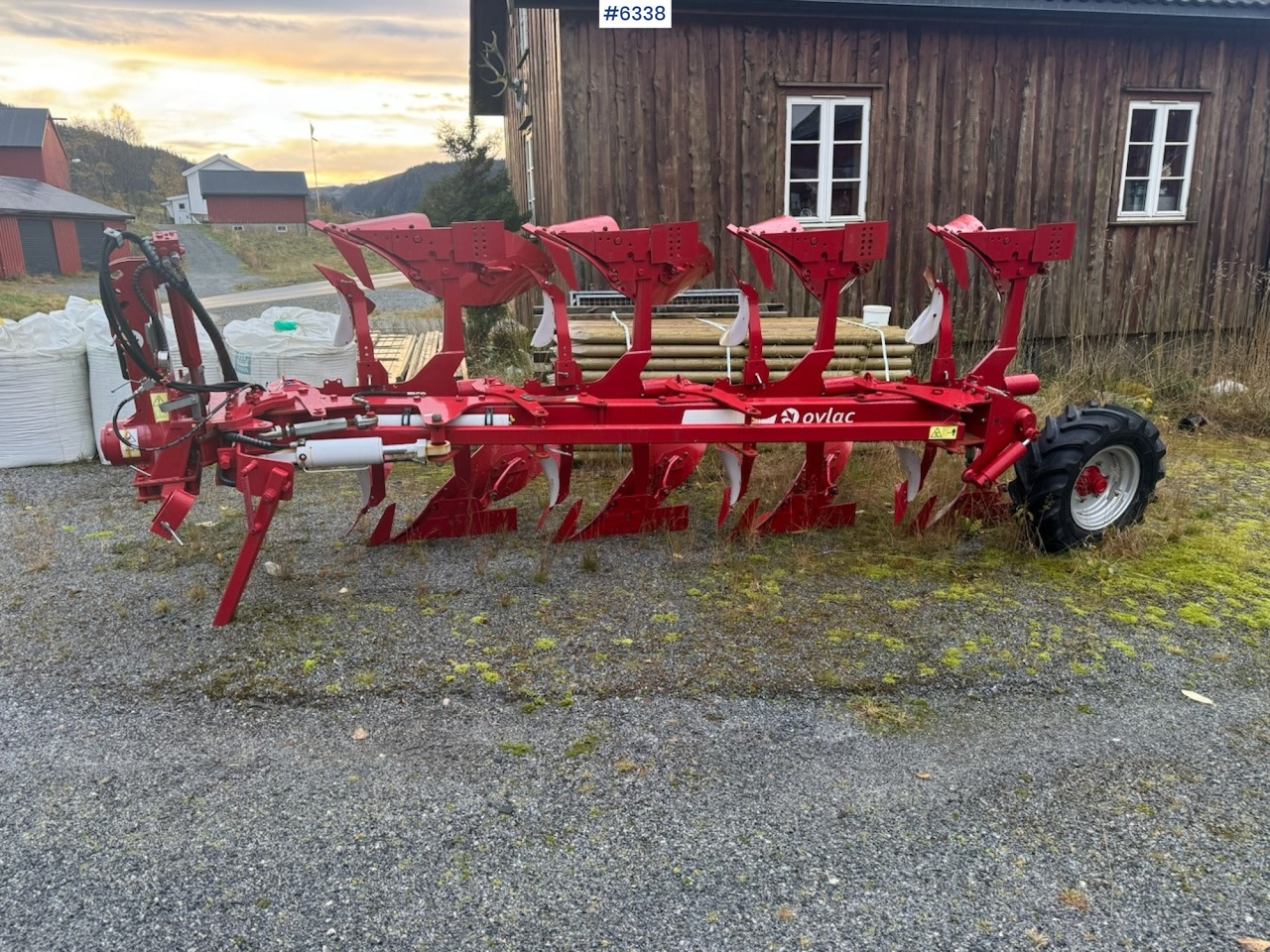 2021 Ovlac 4-furrow reversible plough - Машина за обработка на почвата: снимка 2 2021 Ovlac 4-furrow reversible plough - Машина за обработка на почвата: снимка 2