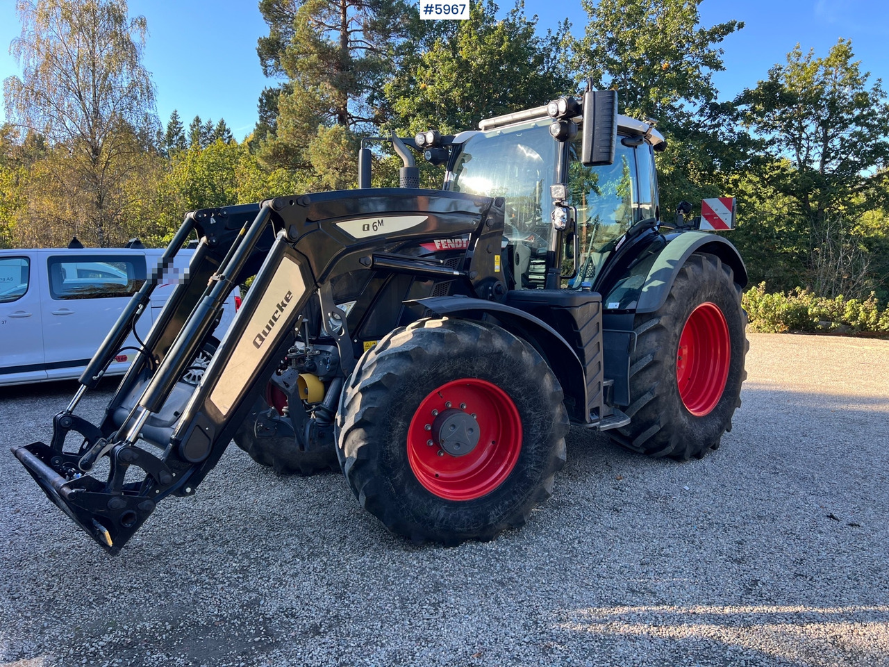 2023 Fendt 724 Vario profi + w/ Front loader and fully equipped - Трактор: снимка 5 2023 Fendt 724 Vario profi + w/ Front loader and fully equipped - Трактор: снимка 5
