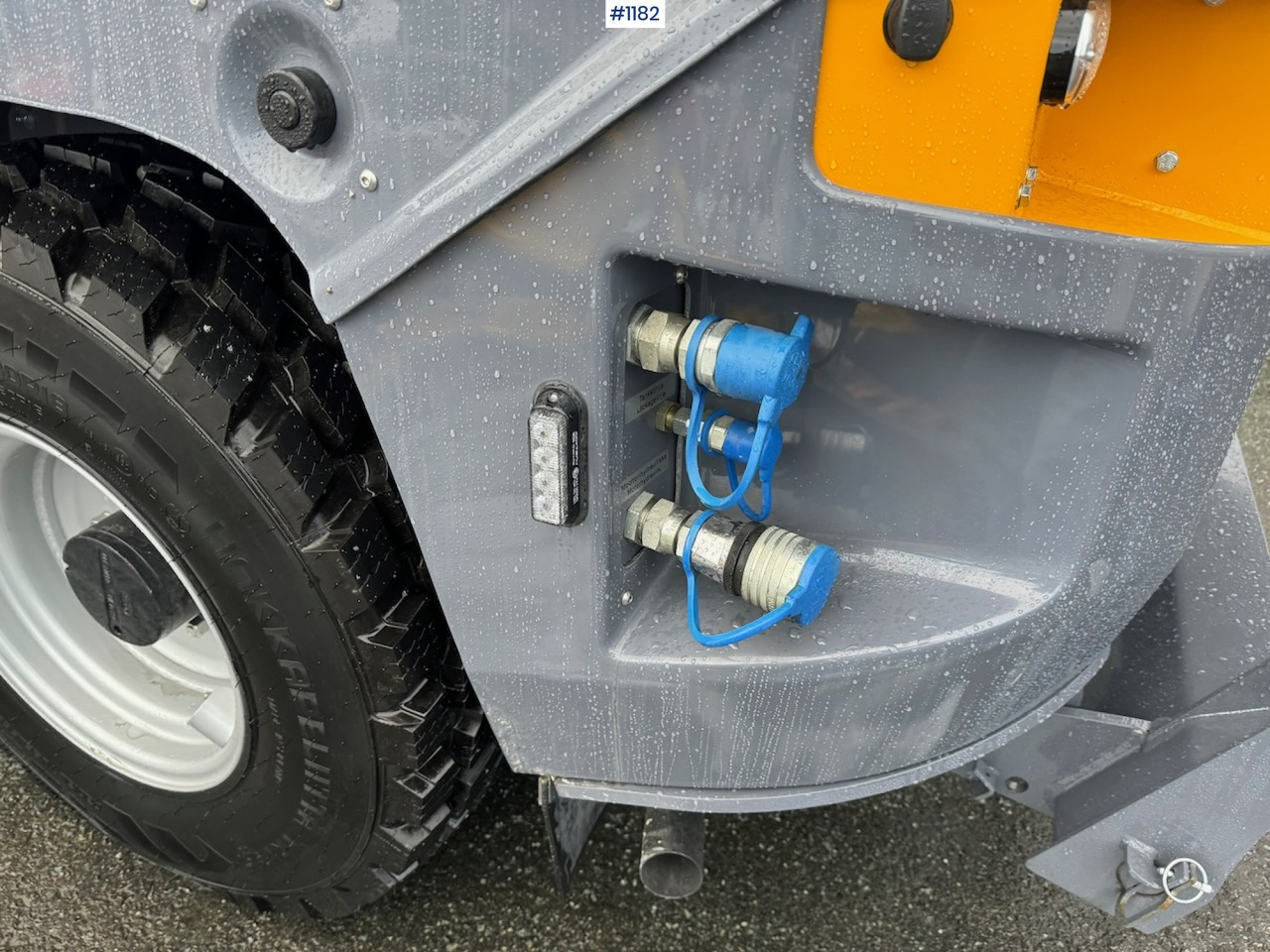 Компактен товарач 2023 LM Trac 587, DEMO, LIKE NEW!: снимка 15 Компактен товарач 2023 LM Trac 587, DEMO, LIKE NEW!: снимка 15