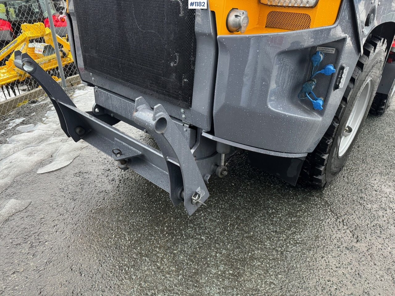 Компактен товарач 2023 LM Trac 587, DEMO, LIKE NEW!: снимка 11 Компактен товарач 2023 LM Trac 587, DEMO, LIKE NEW!: снимка 11