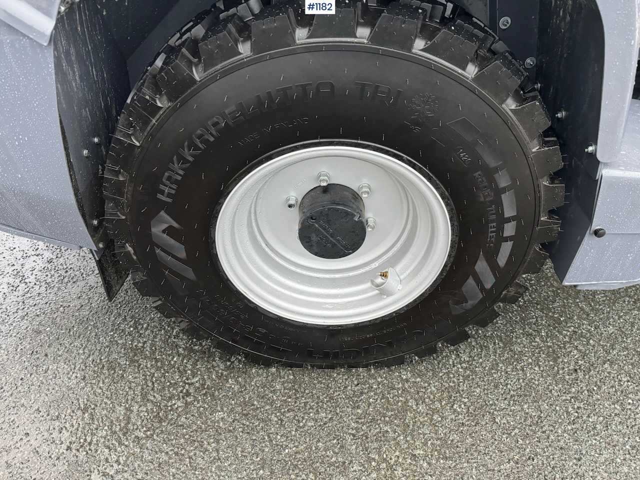 Компактен товарач 2023 LM Trac 587, DEMO, LIKE NEW!: снимка 8 Компактен товарач 2023 LM Trac 587, DEMO, LIKE NEW!: снимка 8