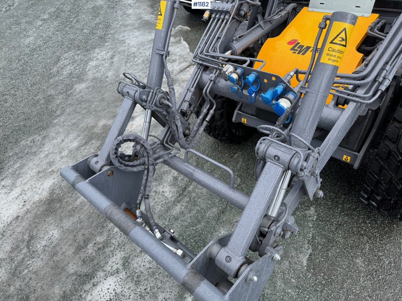 Компактен товарач 2023 LM Trac 587, DEMO, LIKE NEW!: снимка 18 Компактен товарач 2023 LM Trac 587, DEMO, LIKE NEW!: снимка 18