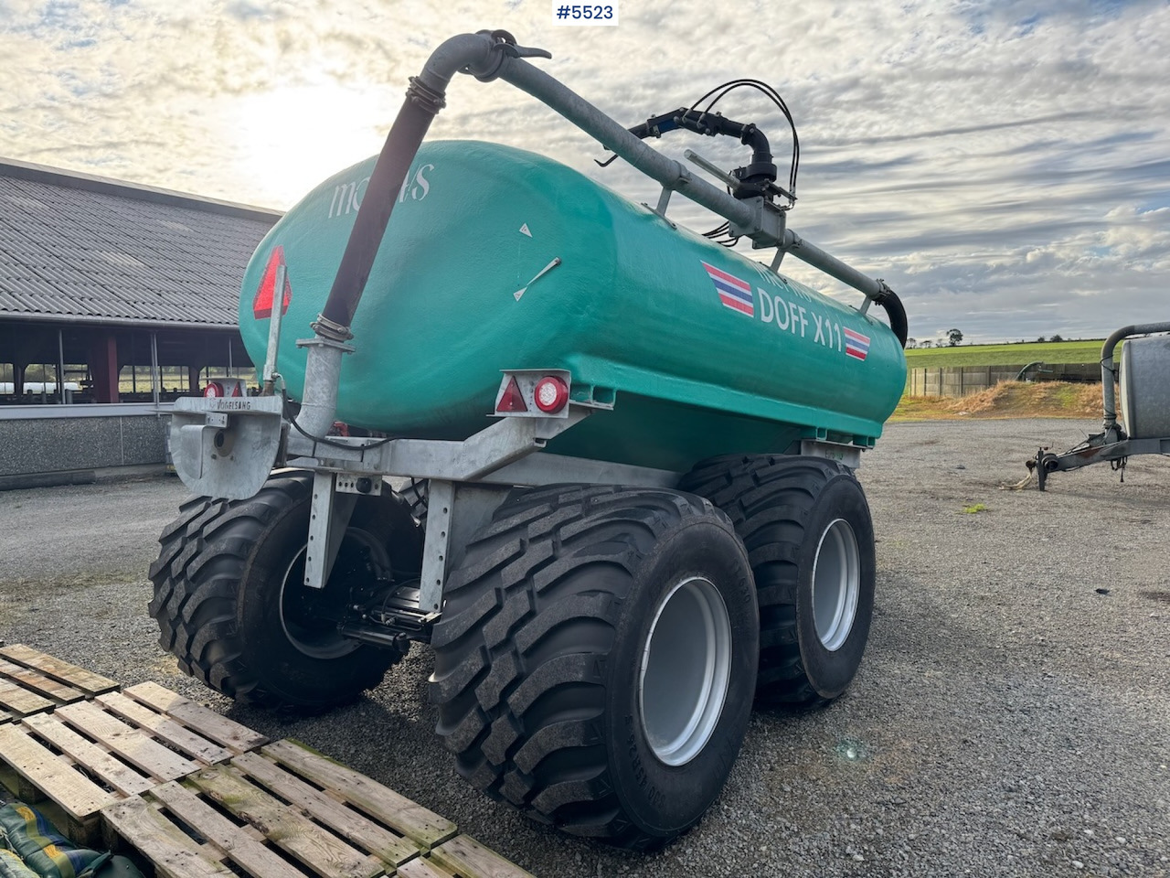 Цистерна за течен тор 2023 Moi Doff x11: снимка 9 Цистерна за течен тор 2023 Moi Doff x11: снимка 9