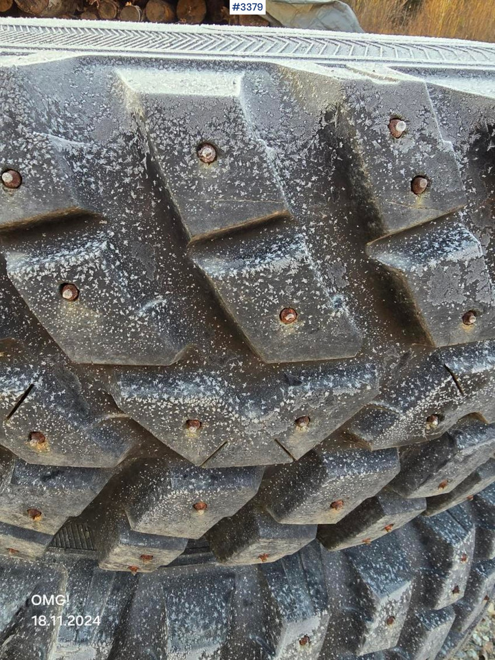 4 Nokian tires on rims for JCB - Комплект колела: снимка 2 4 Nokian tires on rims for JCB - Комплект колела: снимка 2