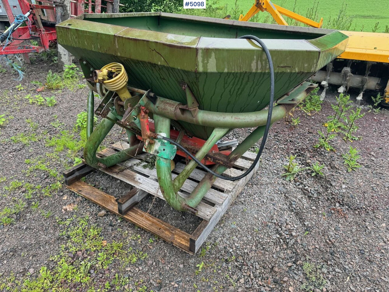 Amazone ZA-F 803 Repair object - Тороразпръсквачка: снимка 3 Amazone ZA-F 803 Repair object - Тороразпръсквачка: снимка 3