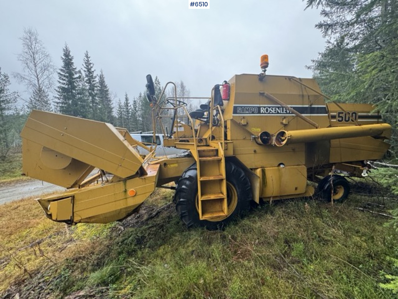 Approx. 1985 Sampo Rosenlew 500 combine harvester - Зърнокомбайн: снимка 4 Approx. 1985 Sampo Rosenlew 500 combine harvester - Зърнокомбайн: снимка 4