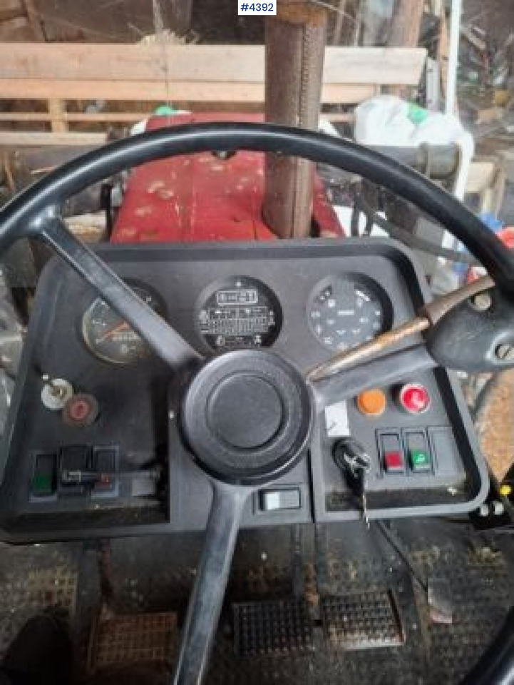 Трактор Case International 885XL 4x4 with trima loader: снимка 13