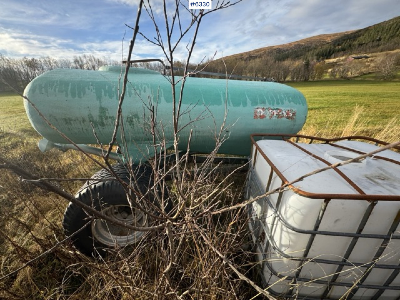 Doff X 3,500-liter manure spreader - Цистерна за течен тор: снимка 2 Doff X 3,500-liter manure spreader - Цистерна за течен тор: снимка 2