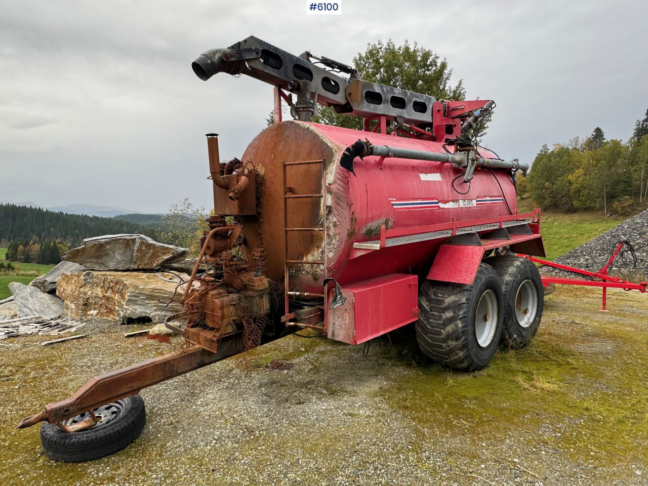 Høgborg 12,000L fertilizer trailer - Цистерна за течен тор: снимка 2 Høgborg 12,000L fertilizer trailer - Цистерна за течен тор: снимка 2