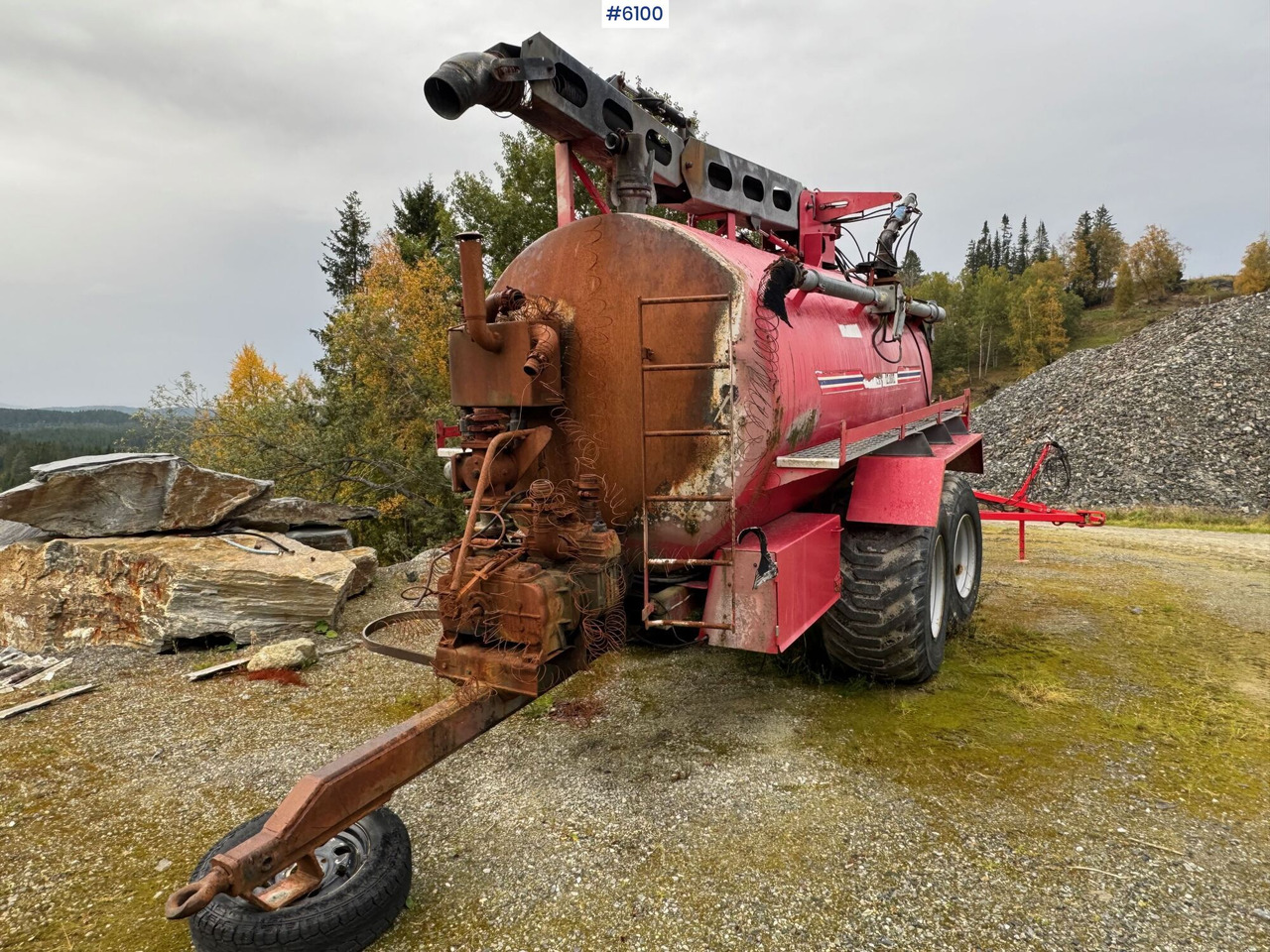 Høgborg 12,000L fertilizer trailer - Цистерна за течен тор: снимка 4 Høgborg 12,000L fertilizer trailer - Цистерна за течен тор: снимка 4