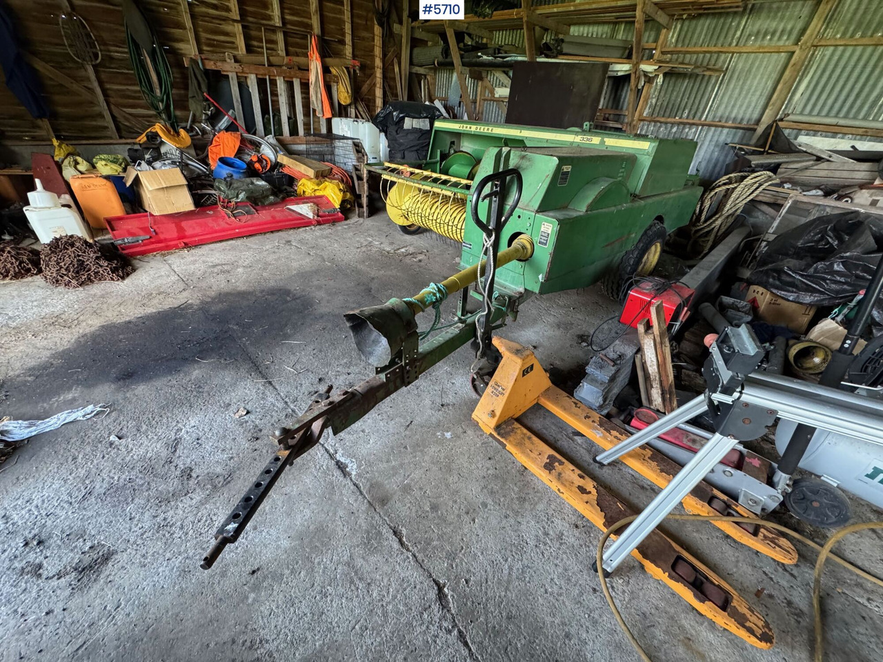 John Deere 336 Square baler. - Машина за сено и фураж: снимка 3 John Deere 336 Square baler. - Машина за сено и фураж: снимка 3