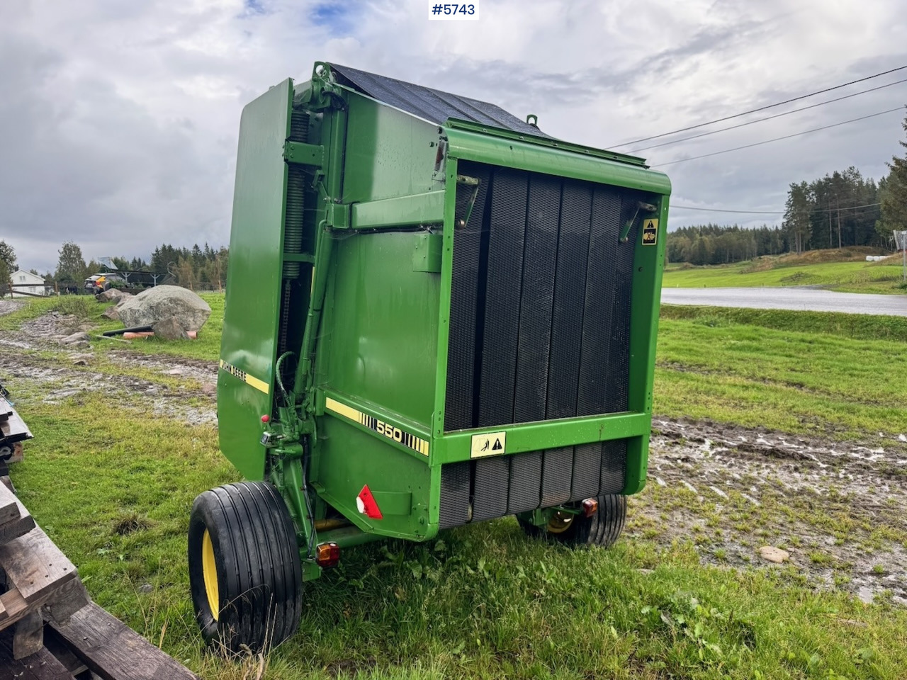 John Deere 550 Round Baler. - Машина за сено и фураж: снимка 3 John Deere 550 Round Baler. - Машина за сено и фураж: снимка 3