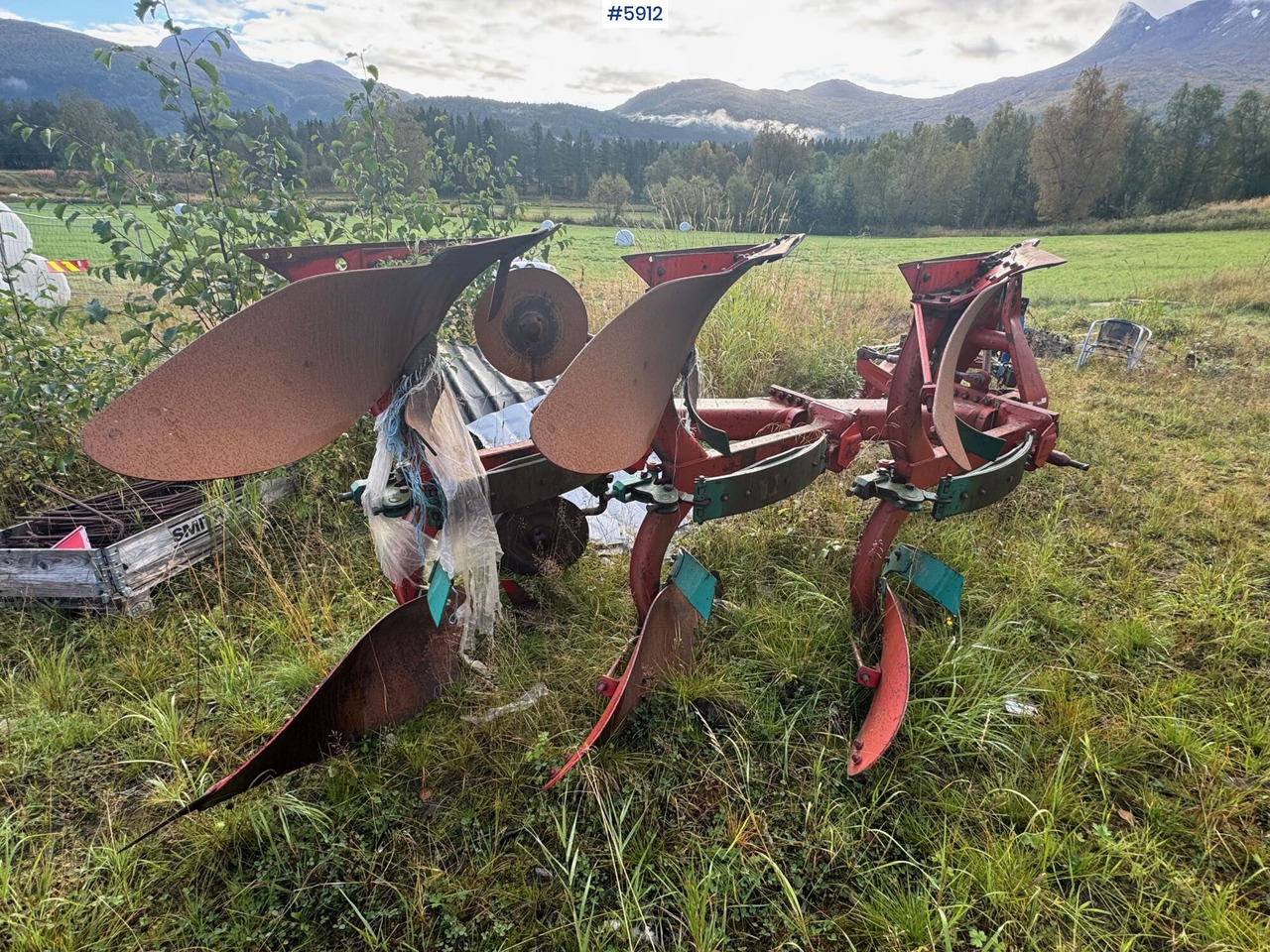 Kverneland 3-furrow reversible plough - Машина за обработка на почвата: снимка 1 Kverneland 3-furrow reversible plough - Машина за обработка на почвата: снимка 1