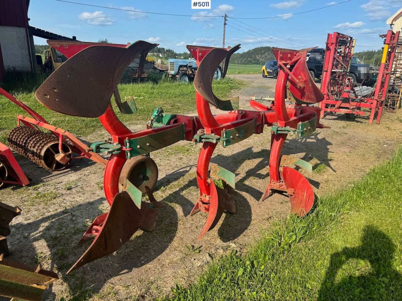 Kverneland Mod. E 3-blade reversible plough - Машина за обработка на почвата: снимка 2 Kverneland Mod. E 3-blade reversible plough - Машина за обработка на почвата: снимка 2