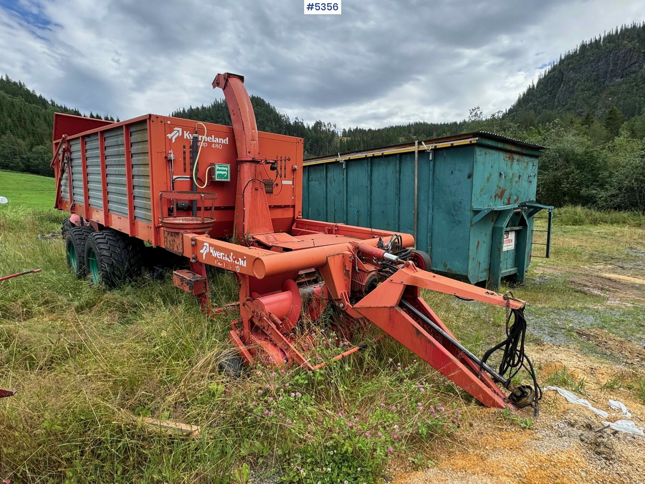 Kverneland Tårup 480 grass trailer w/ trimmer! - Машина за сено и фураж: снимка 4 Kverneland Tårup 480 grass trailer w/ trimmer! - Машина за сено и фураж: снимка 4