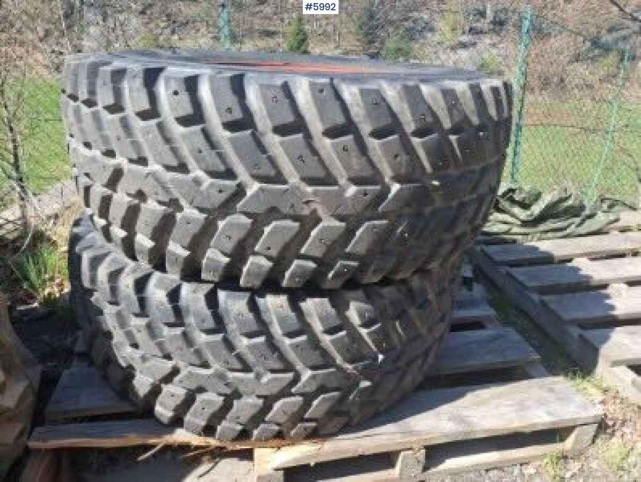 Nokian TRI2 2stk dekk på felg 540/65R30 - Комплект колела: снимка 3 Nokian TRI2 2stk dekk på felg 540/65R30 - Комплект колела: снимка 3