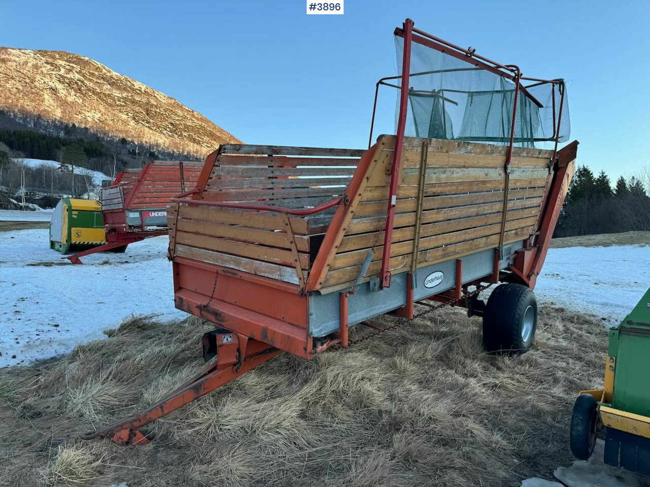 Underhaug 7012 Unloader wagon - Машина за сено и фураж: снимка 3 Underhaug 7012 Unloader wagon - Машина за сено и фураж: снимка 3