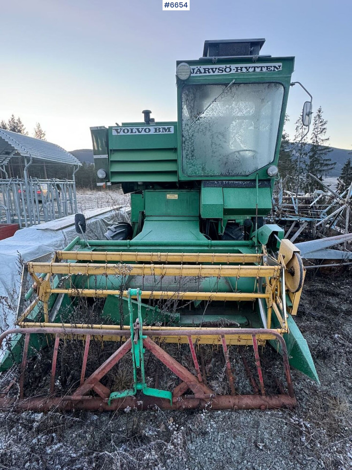 Volvo BM Active 800 Thresher - Зърнокомбайн: снимка 2 Volvo BM Active 800 Thresher - Зърнокомбайн: снимка 2