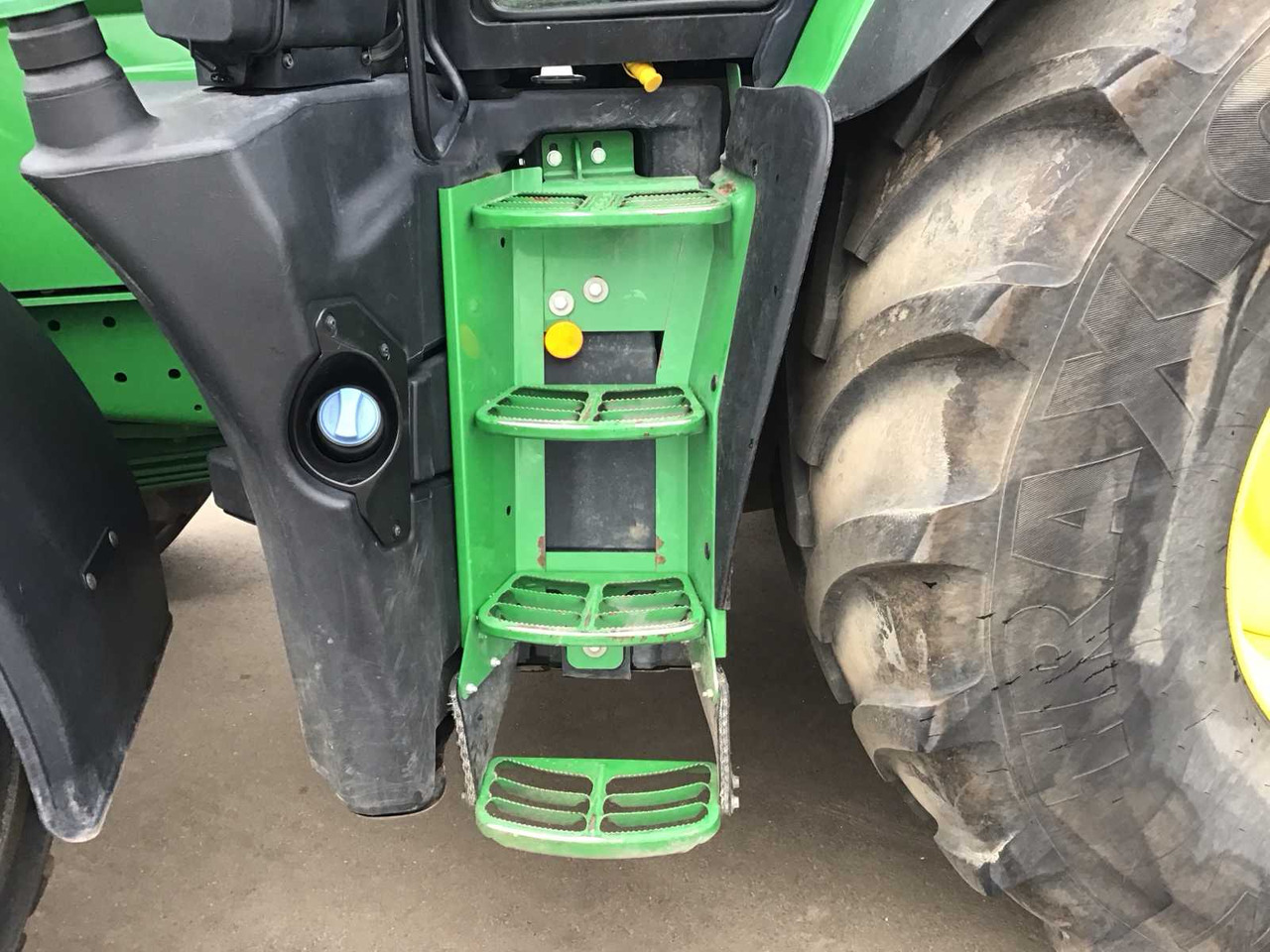 Трактор John deere 6230R: снимка 29