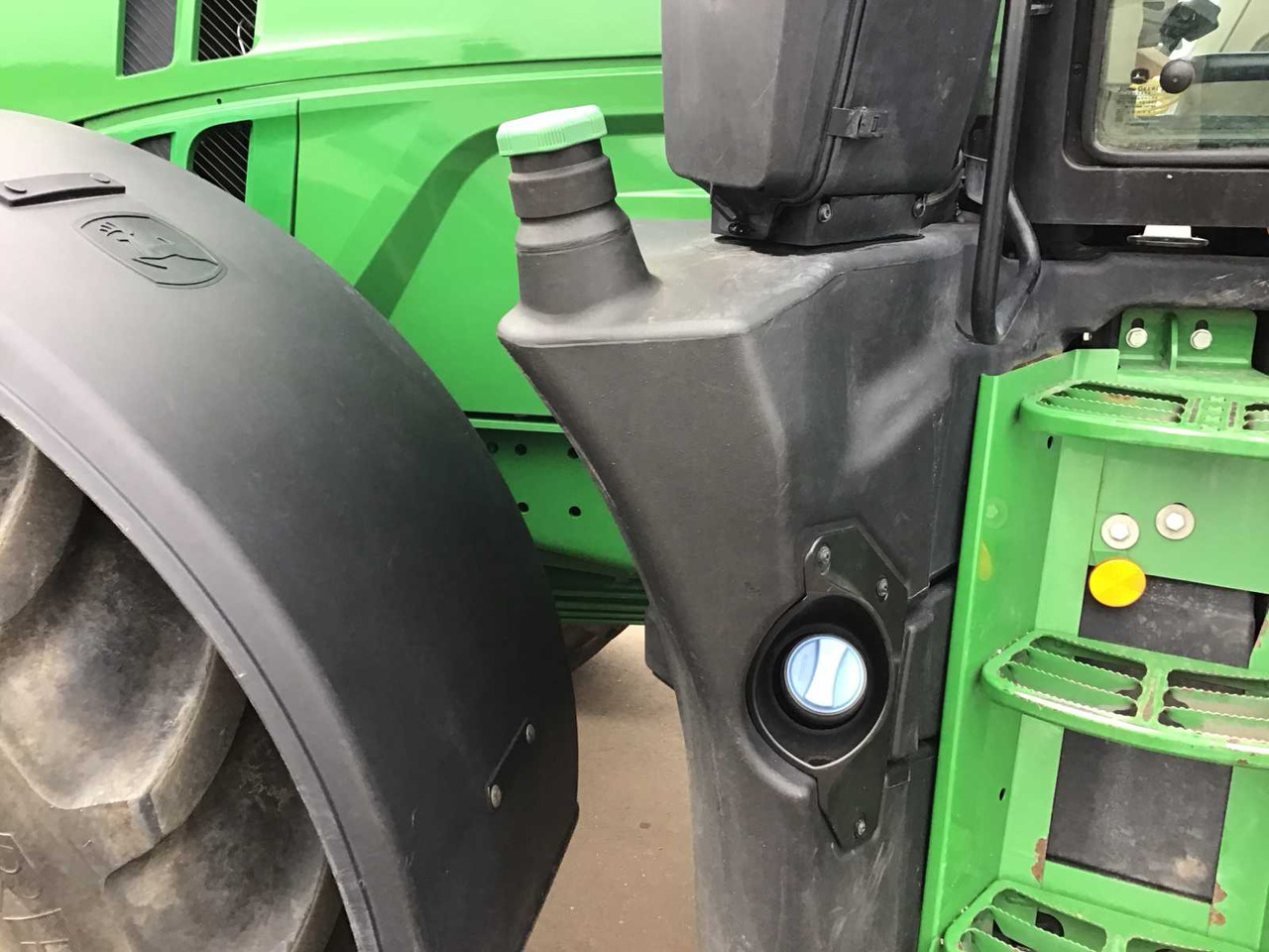 Трактор John deere 6230R: снимка 14