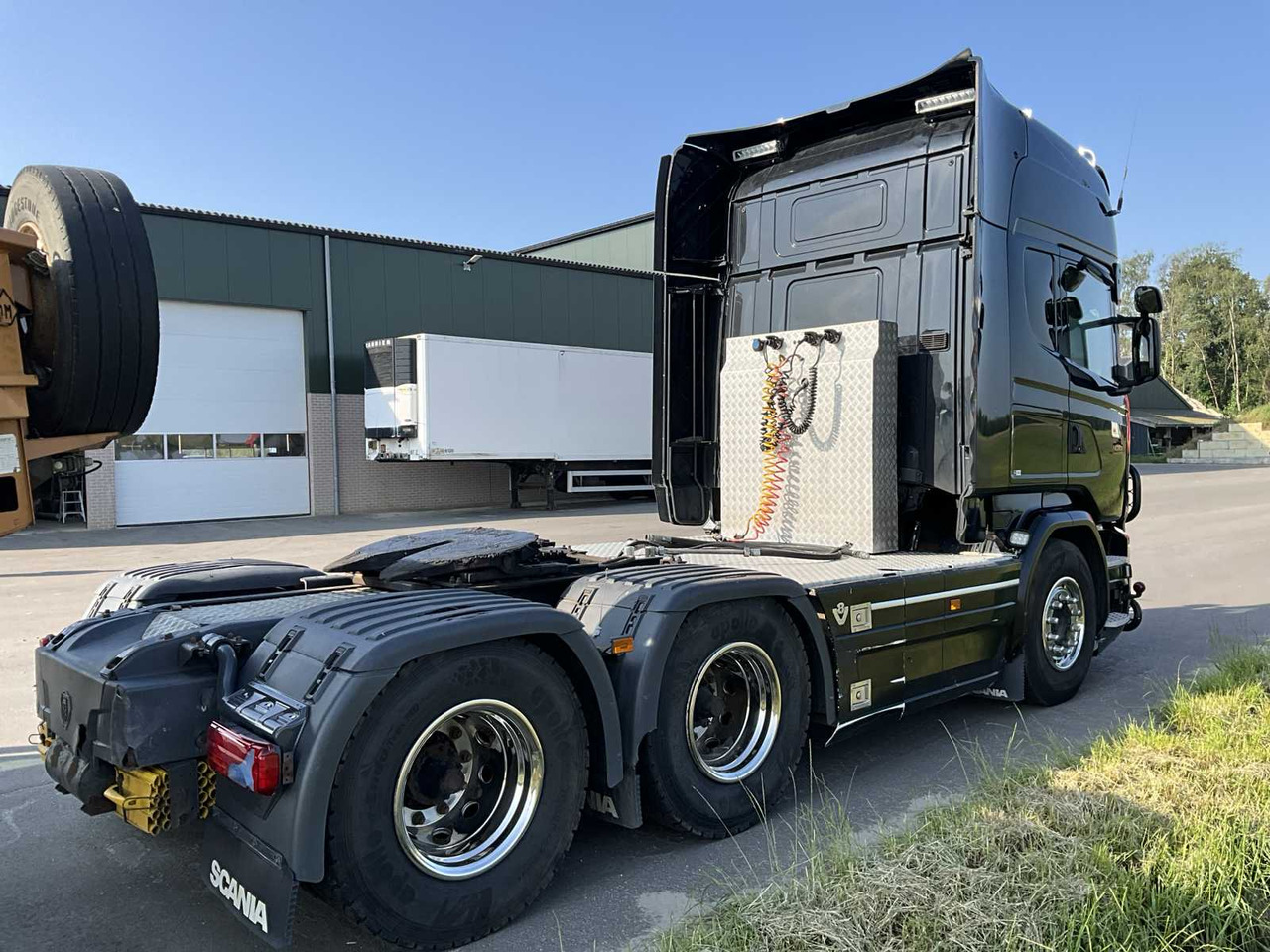 SCANIA R580 6x4 v8 - Влекач: снимка 2 SCANIA R580 6x4 v8 - Влекач: снимка 2