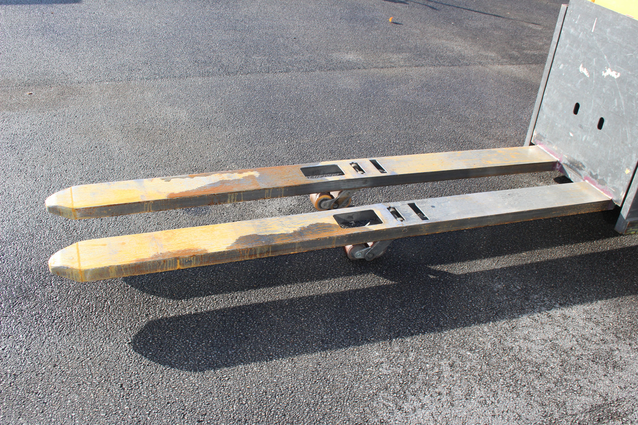 ATLET Atlet Tempo S3 PPL/200S - Палетна количка: снимка 5 ATLET Atlet Tempo S3 PPL/200S - Палетна количка: снимка 5