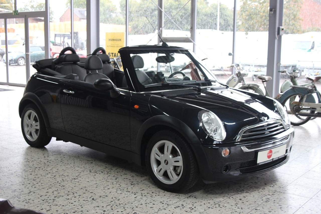 MINI One Cabrio 72tM - Кабриолет: снимка 2 MINI One Cabrio 72tM - Кабриолет: снимка 2