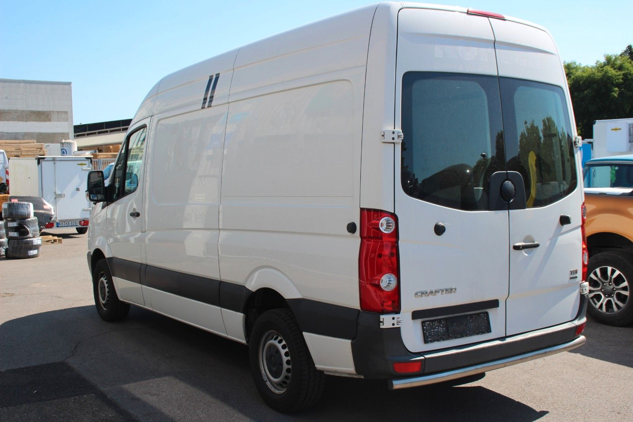 Volkswagen Crafter Kasten 35 mittel L2H2 KLIMA 1.Hand - Пътнически бус: снимка 3 Volkswagen Crafter Kasten 35 mittel L2H2 KLIMA 1.Hand - Пътнически бус: снимка 3