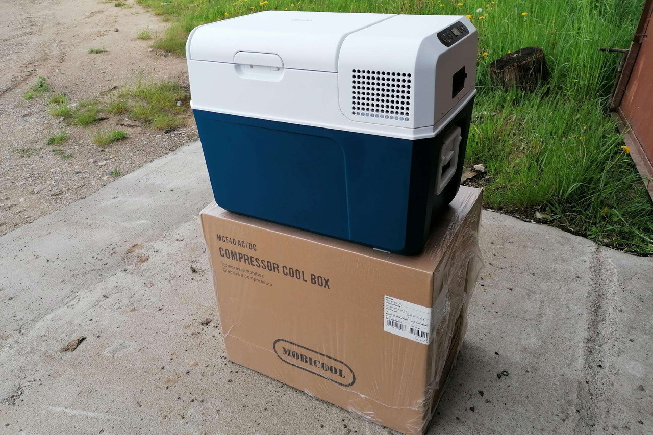 Fridge Dometic Waeco Mobicool 38L - Кабина и интериор за Камион: снимка 2 Fridge Dometic Waeco Mobicool 38L - Кабина и интериор за Камион: снимка 2