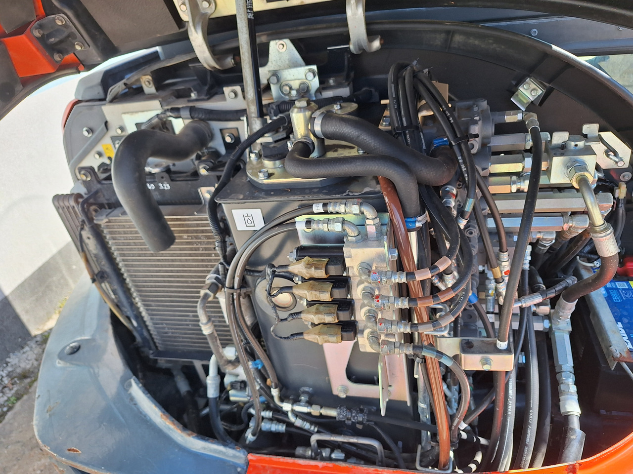 KUBOTA KX057-4 - Мини багер: снимка 3 KUBOTA KX057-4 - Мини багер: снимка 3